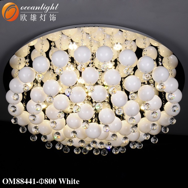OM88441-800 White