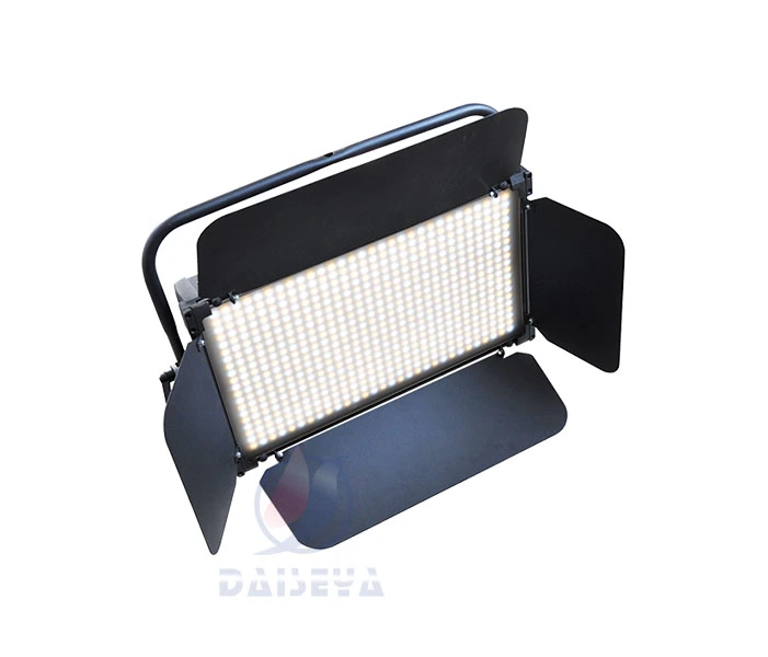 LED Studio Light-300-1.jpg