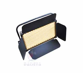 LED Studio Light-300-3.jpg