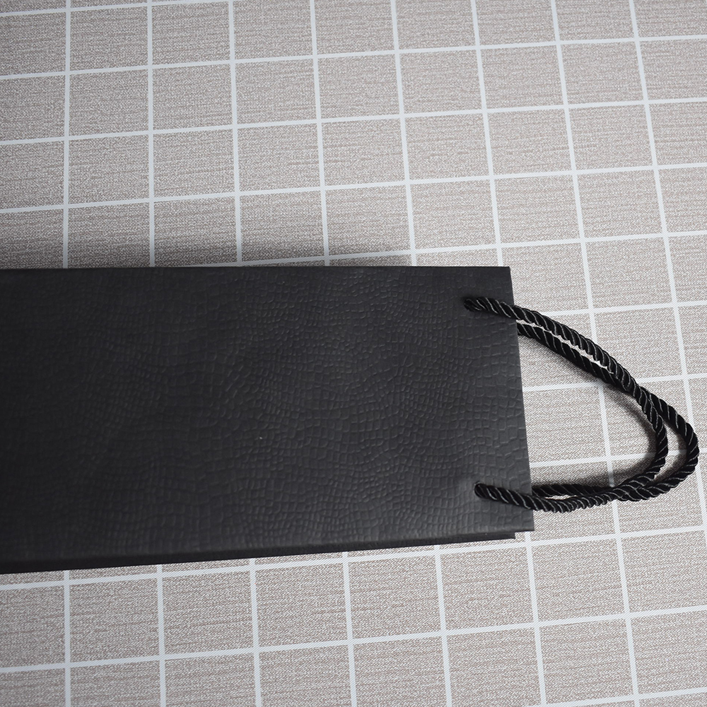 BLACK BAG (3).jpg