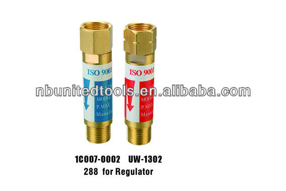UW-1302.jpg