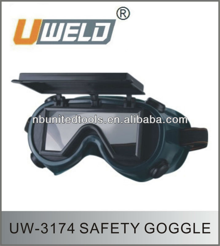 UW-3174.jpg