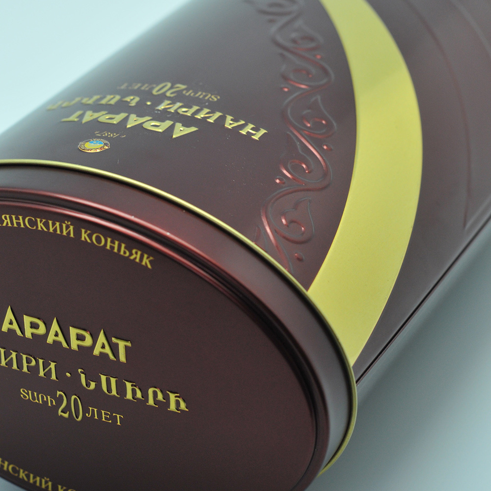 Luxury oval bottle wine tin box with embossed pattern