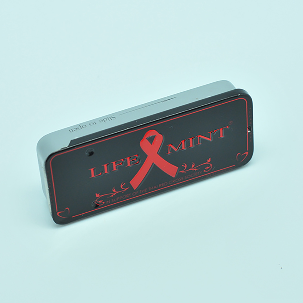 Small mint packing black sliding tin case with inner lid