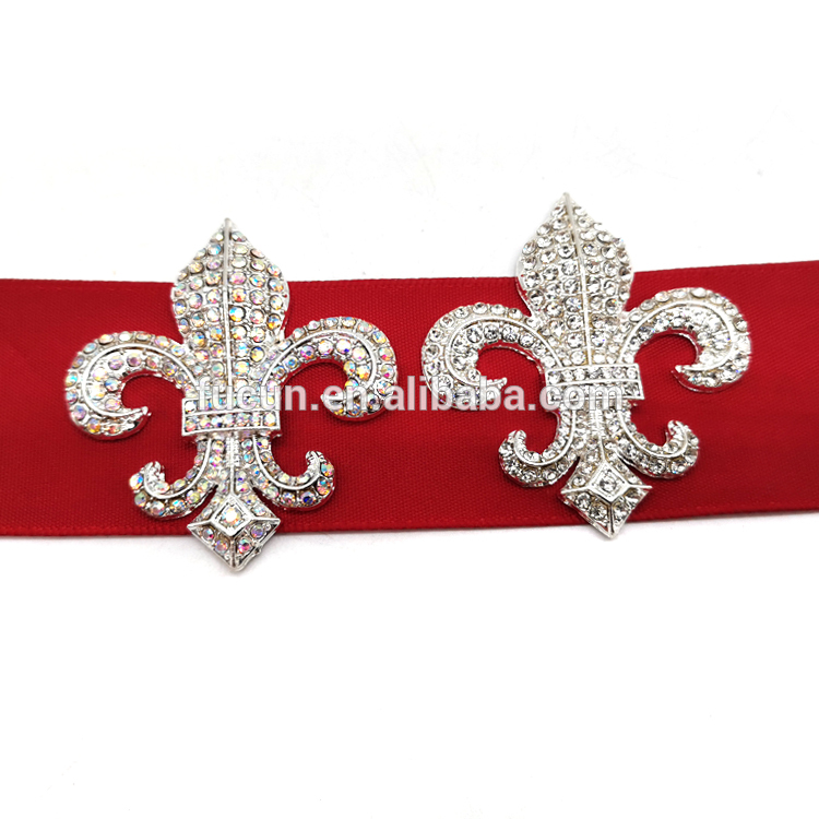 brooch 4.jpg