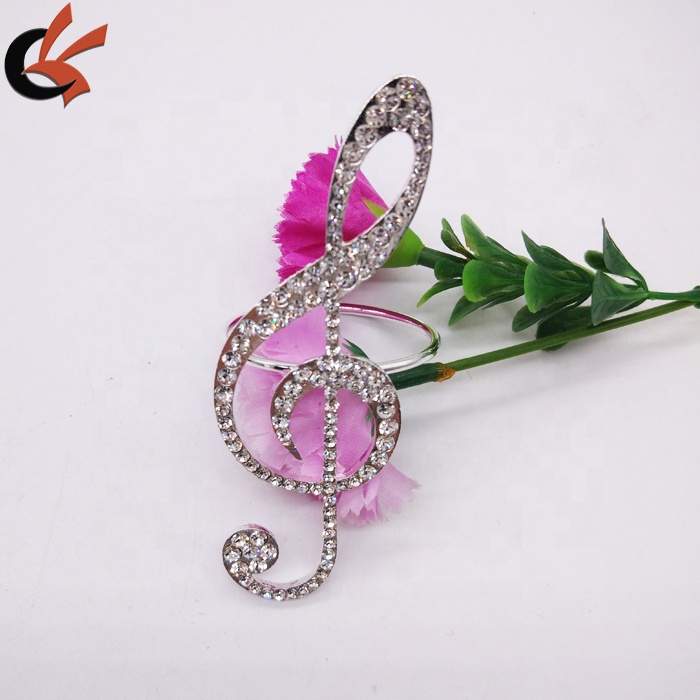 fashion rhinestone napkin ring silver.jpg