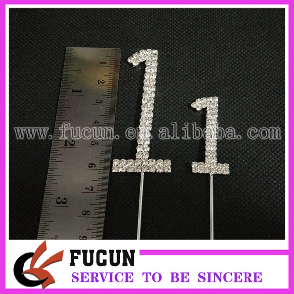 6cm 3.5cm silver number 0-9 cake topper.jpg