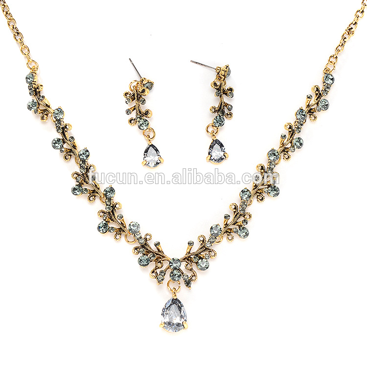 jewelry set 15.jpg