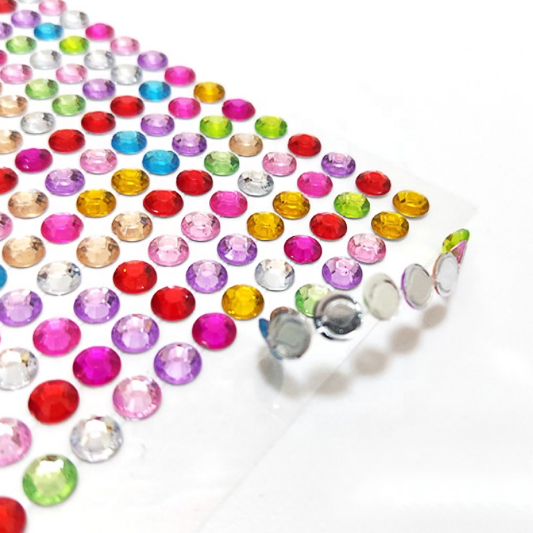 round acrylic sticker 1.jpg