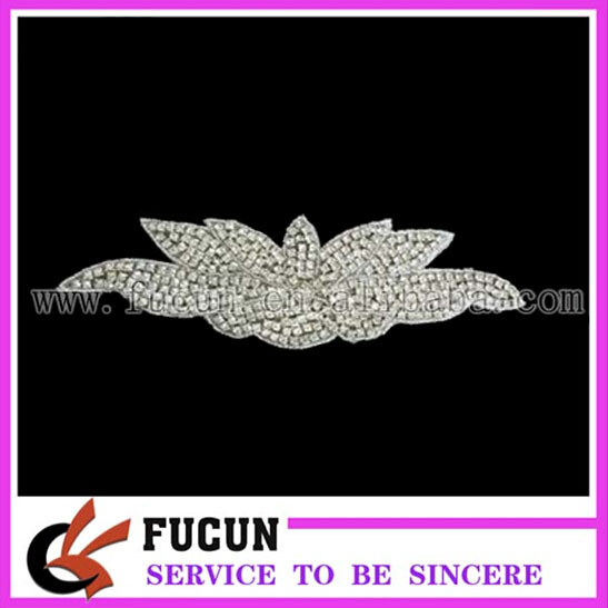 Rhinestone Lace trimming07.jpg