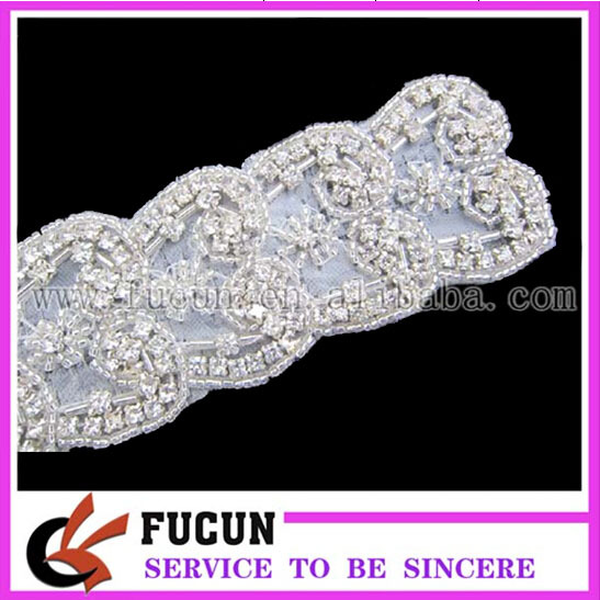 Rhinestone Lace trimming02.jpg