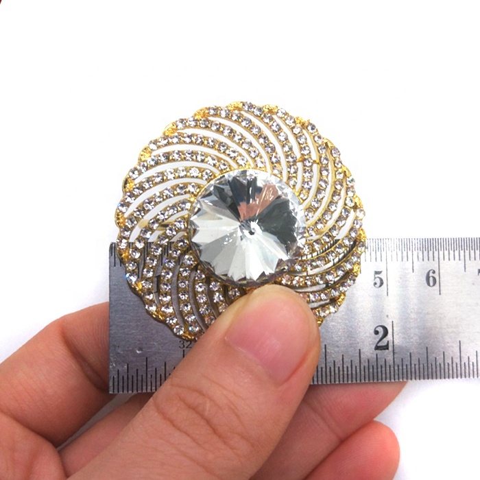 round rhinestone napkin 5.jpg