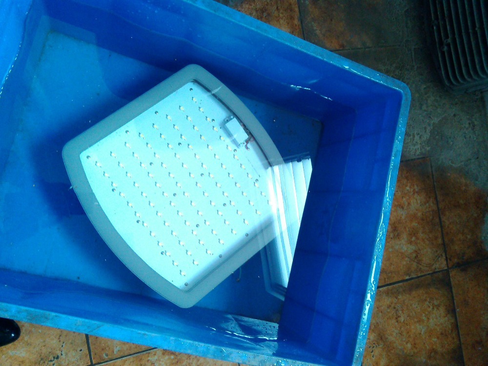 IP68 waterproof.jpg