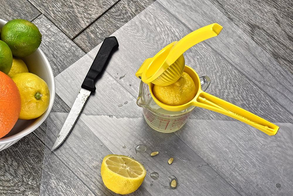Aluminum Lemon Squeezer6.jpg