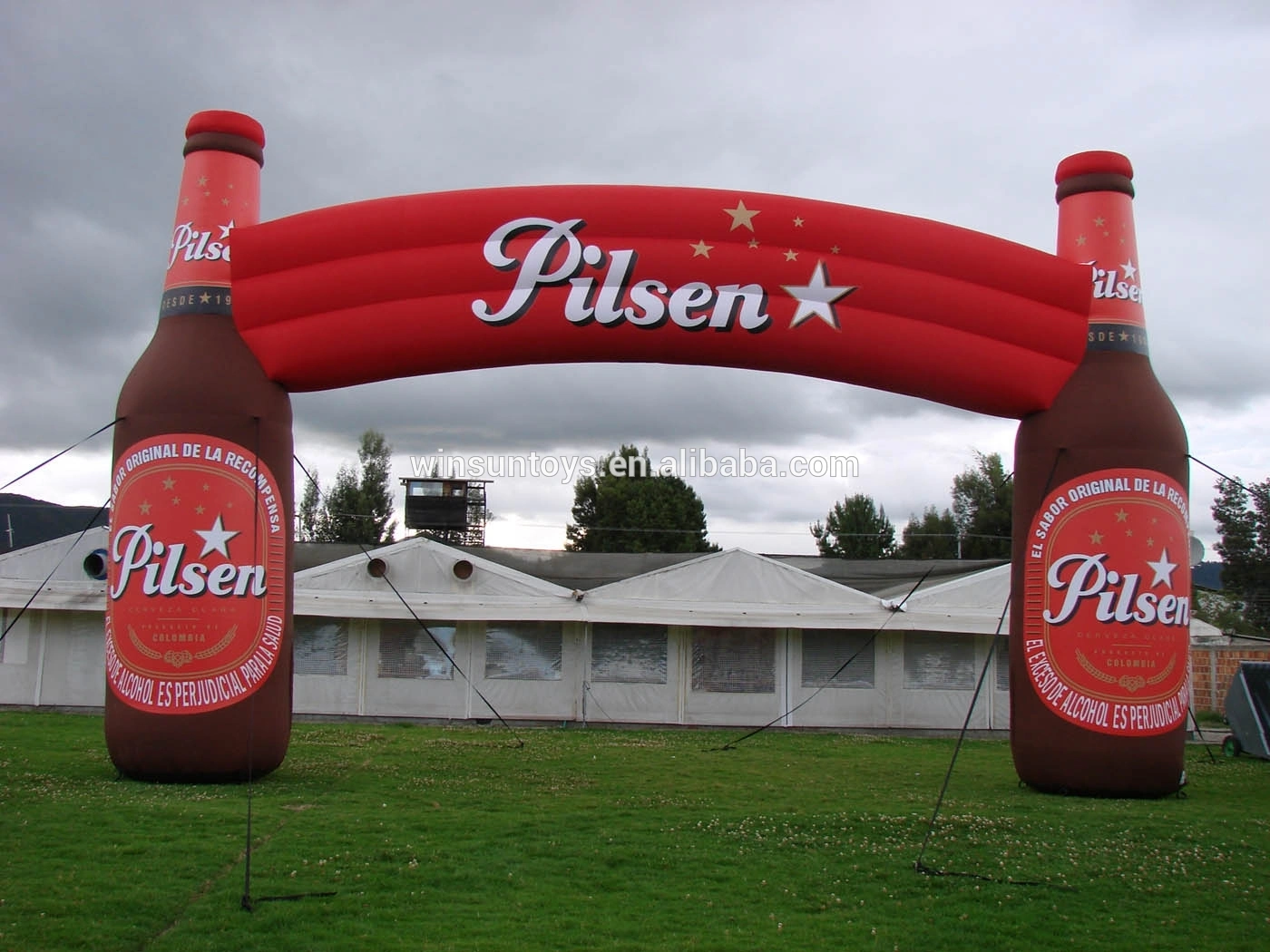 inflatable bottle arch