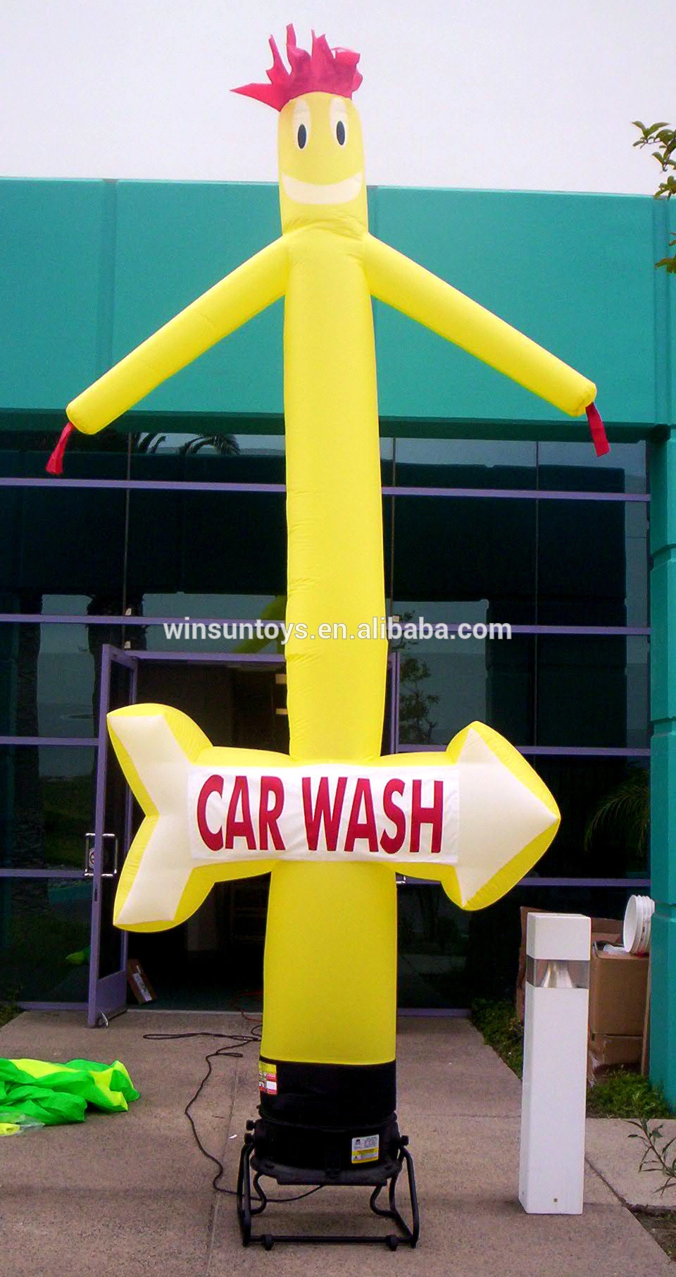 15ft arrow-yellow-carwash2.jpg