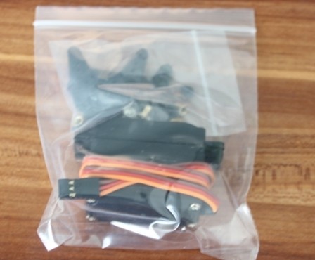 analog servo packing.jpg