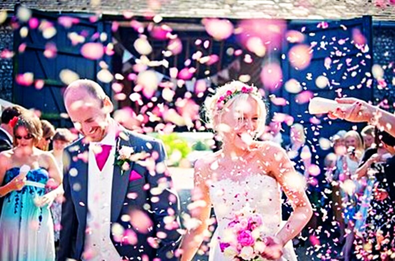 heart confetti