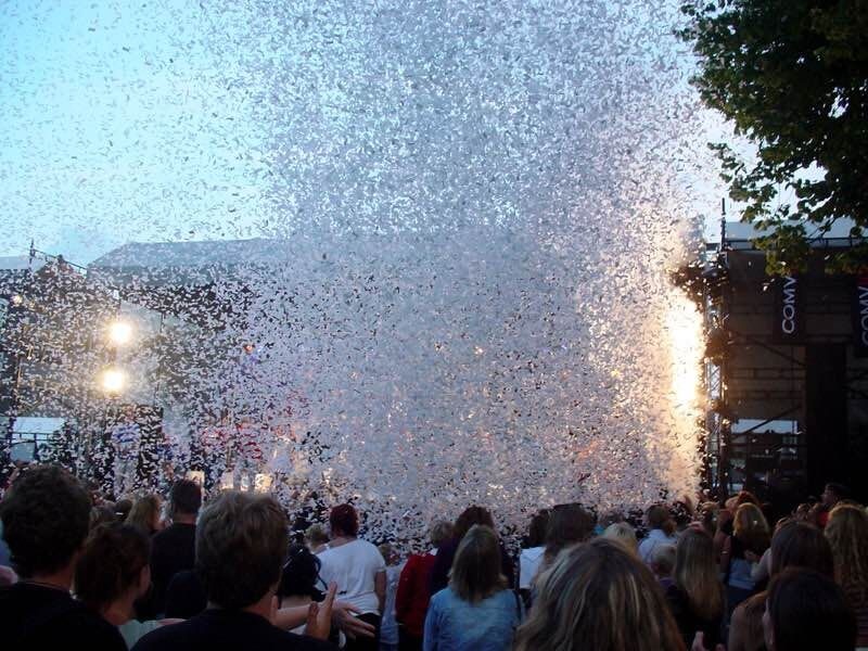 confetti.jpg