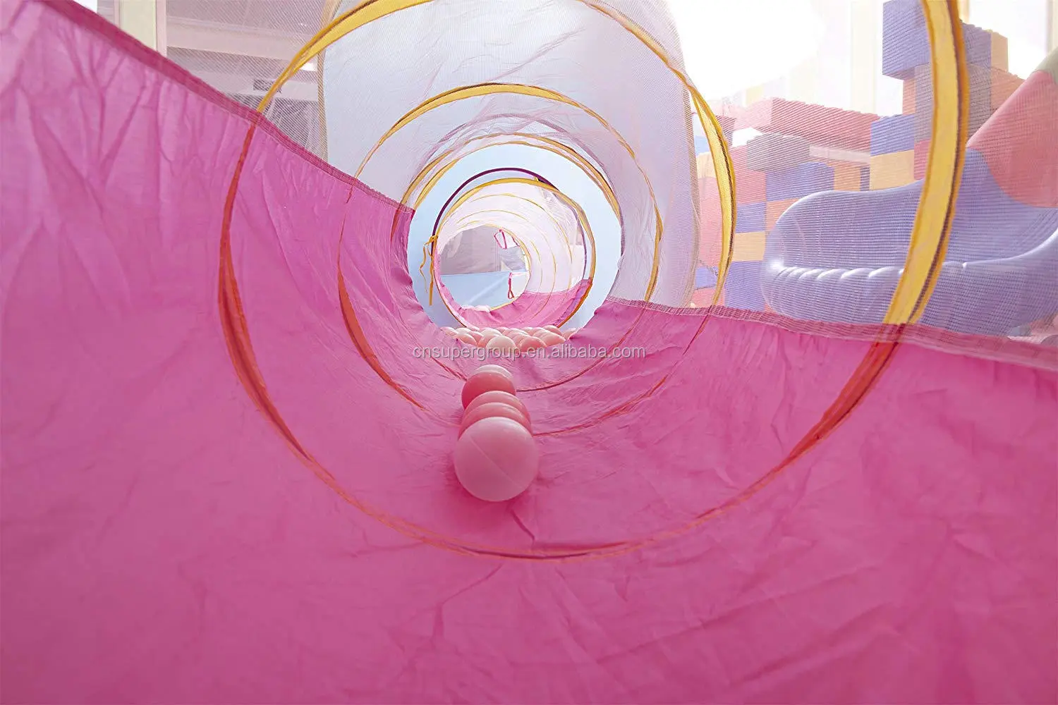 kids tunnel2.jpg