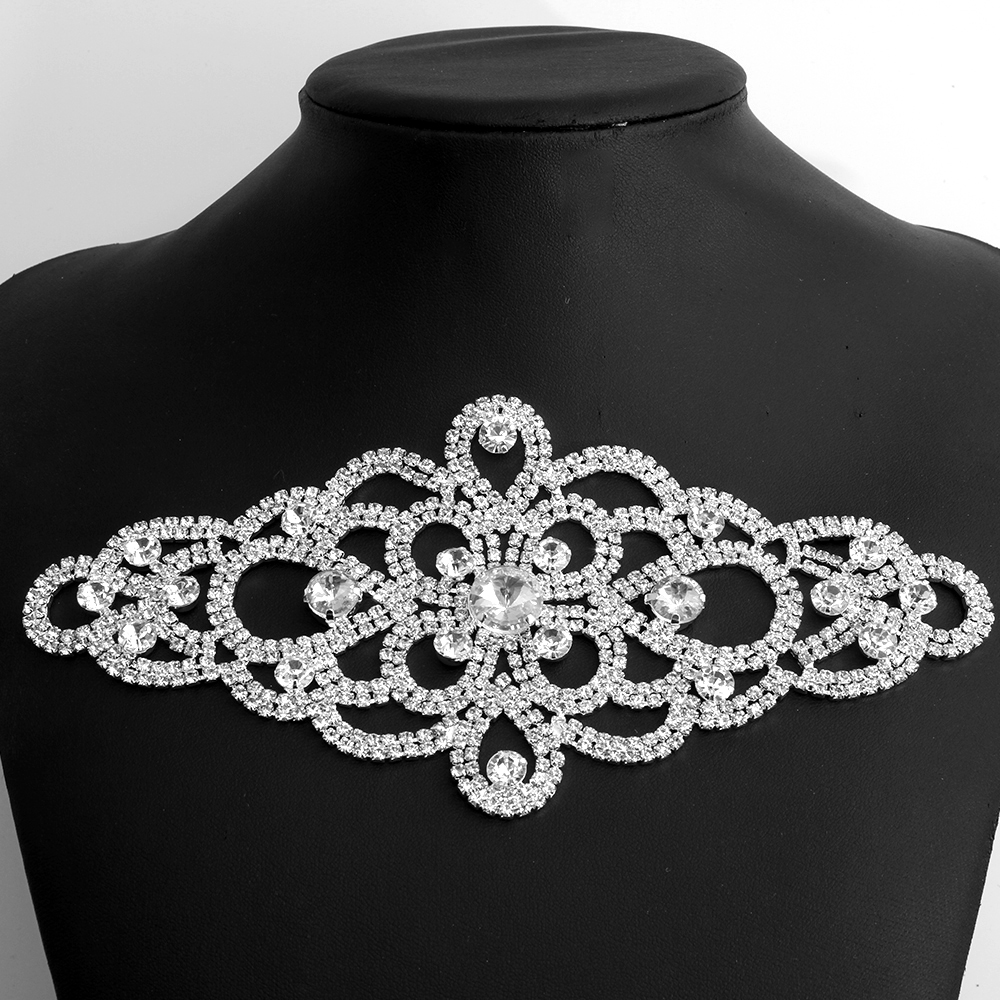rhinestone chain (22).jpg