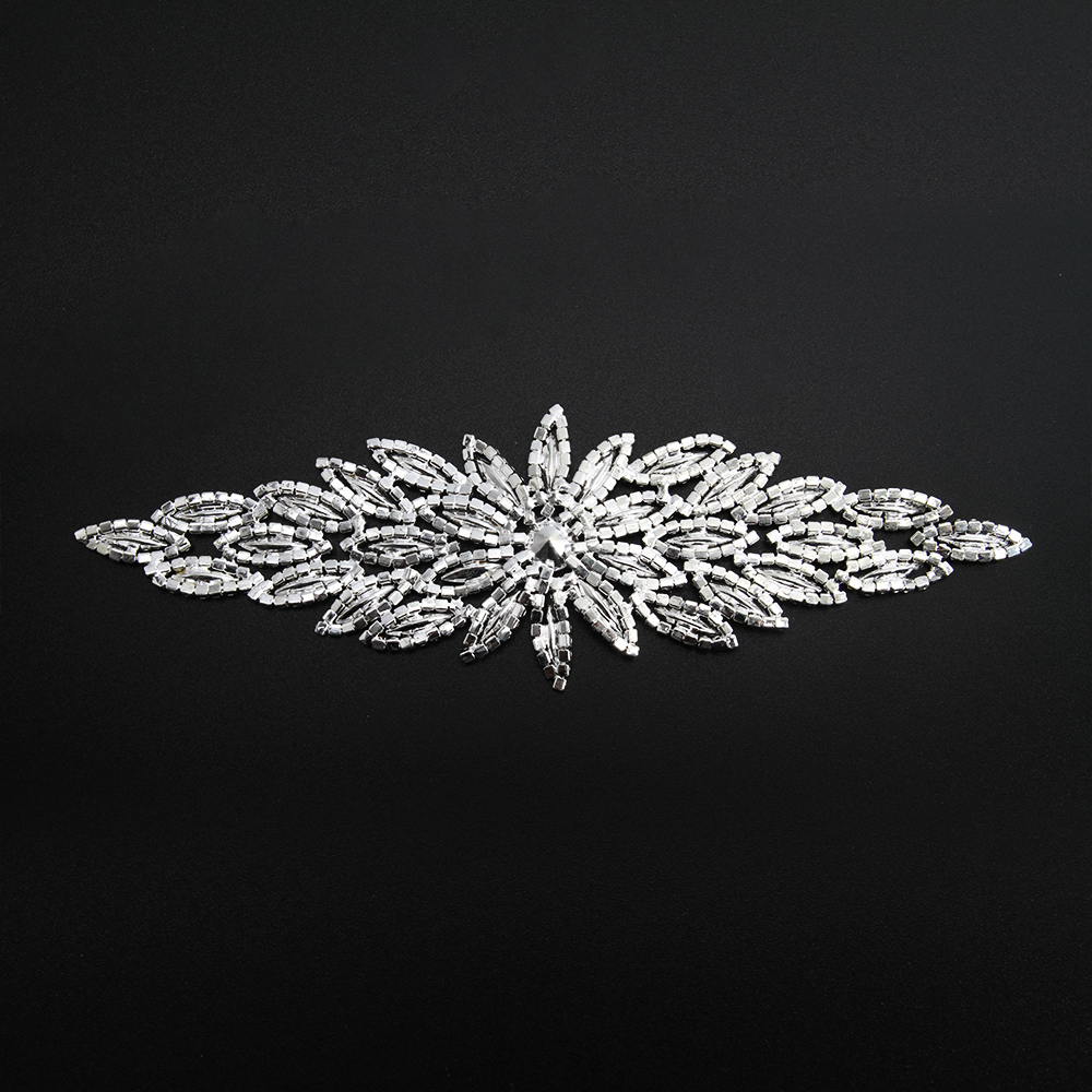 rhinestone chain (14).jpg