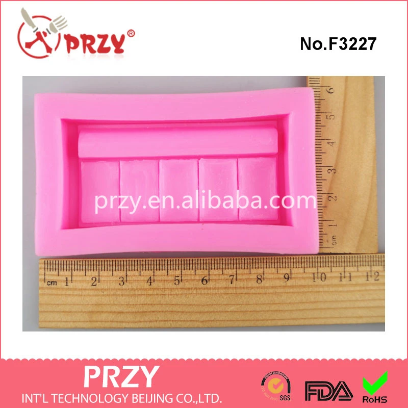 Powder blush fondant mold.jpg
