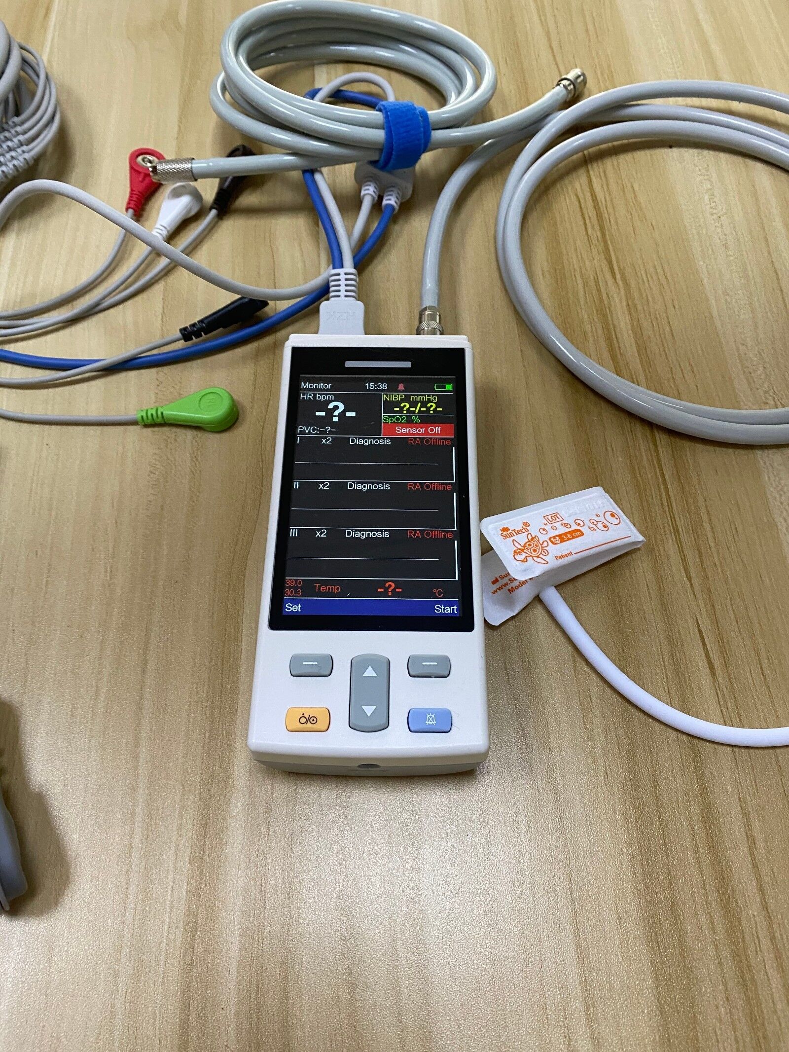 veterinary monitoring equipment