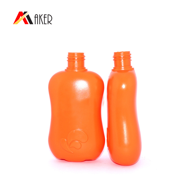 plastic-shampoo-bottle.jpg