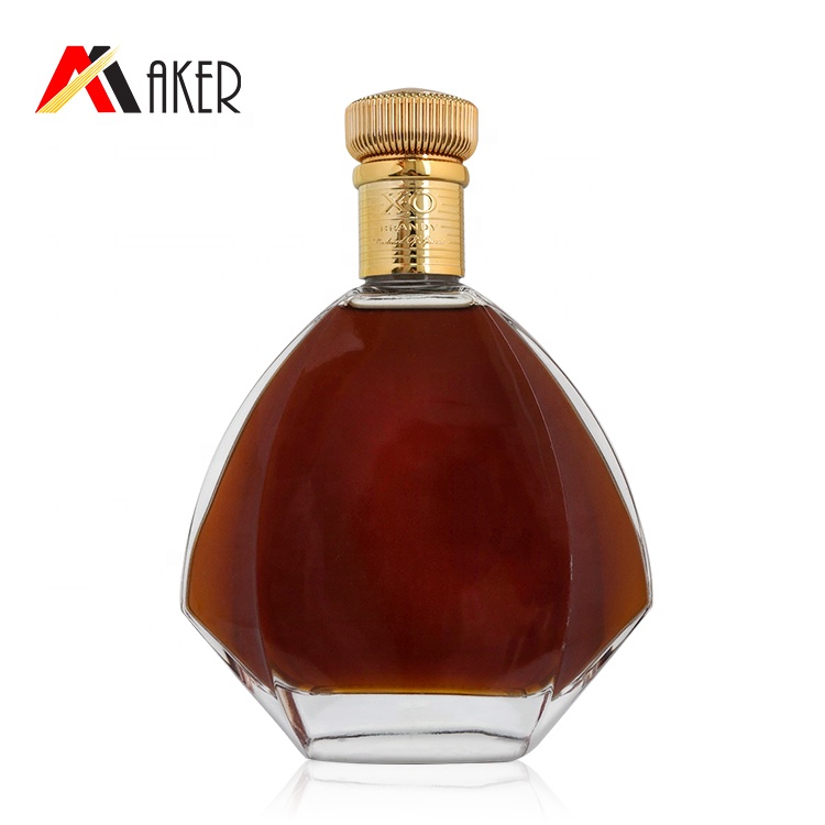700ml wine bottle.jpg