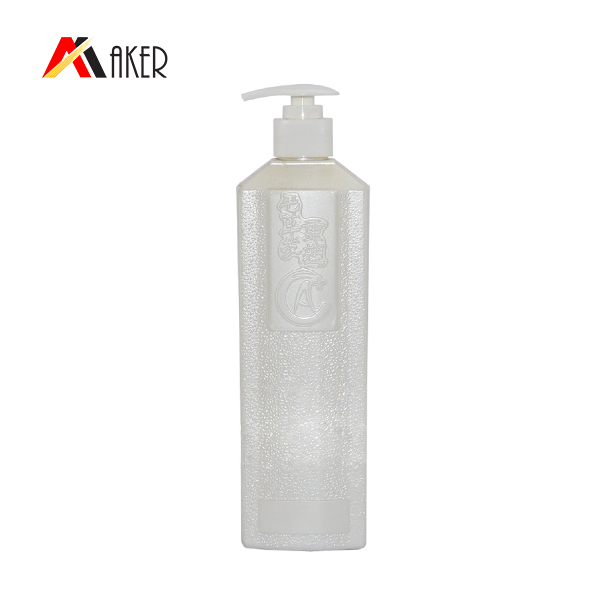 2017 new design hot sale 915ml PE plastic bottle with bow knot