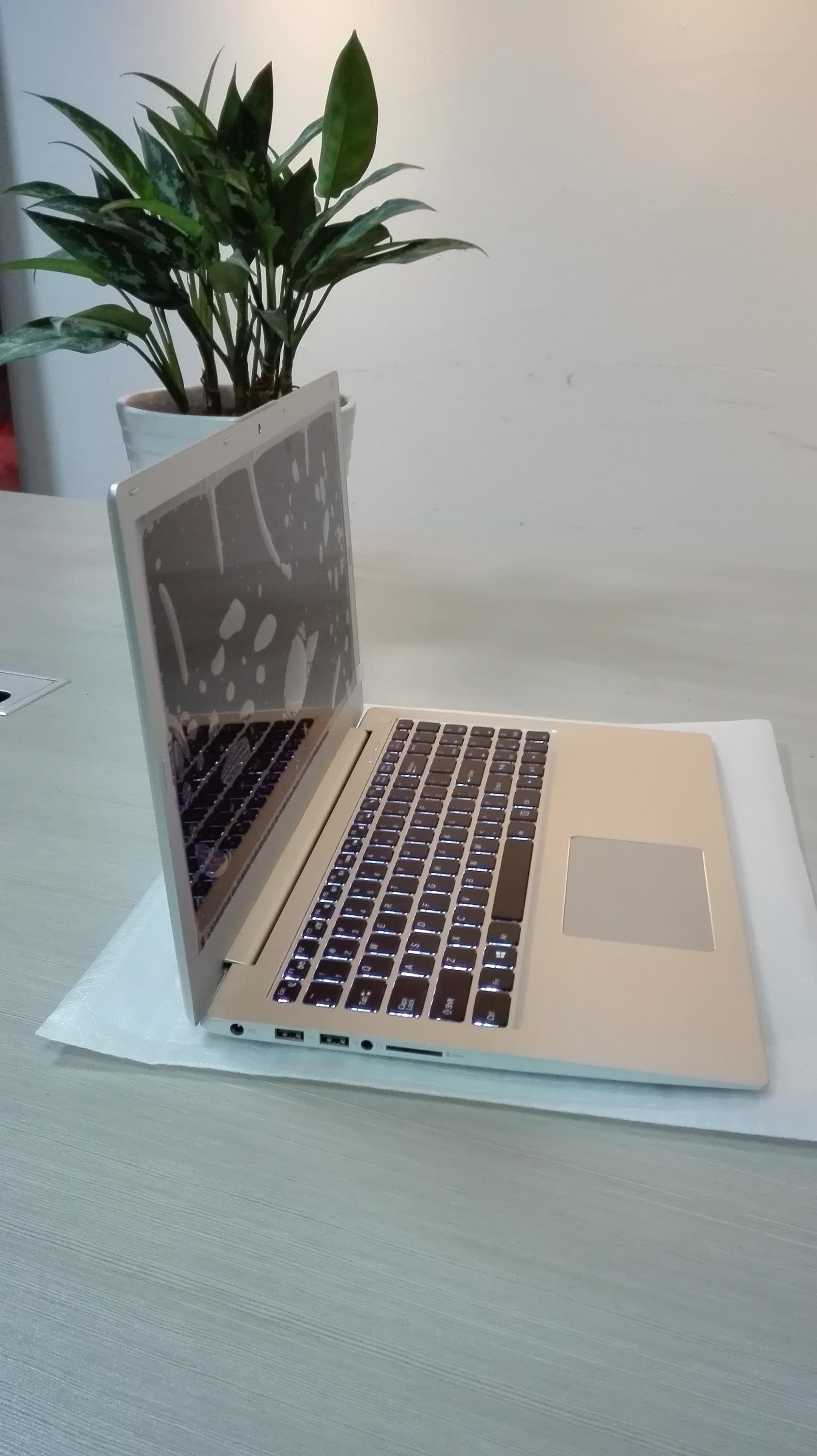 portable notebook computer