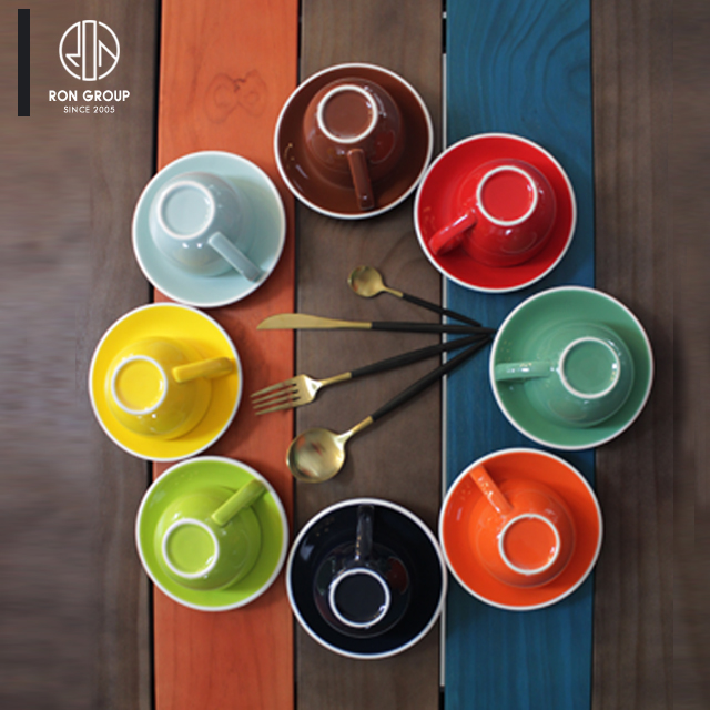Custom food grade restaurant colorful 300ml porcelain coffee mug