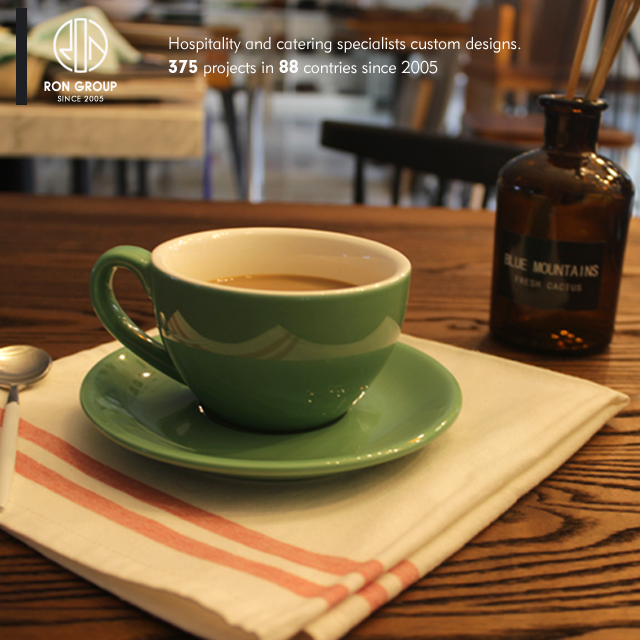 Custom food grade restaurant colorful 300ml porcelain coffee mug