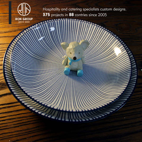 Japanese restaurant food grade 18cm round porcelain plate set