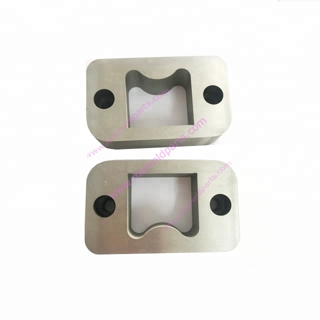 mould parts21.jpg