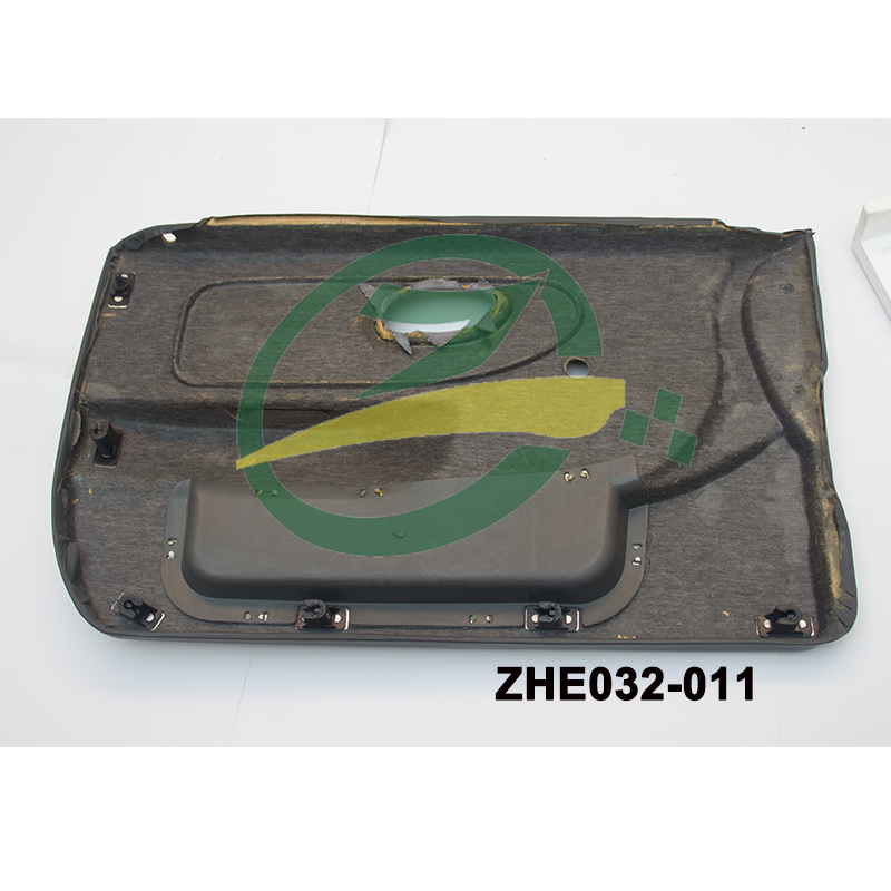 ZHE032-011-2 DOOR PANEL.jpg