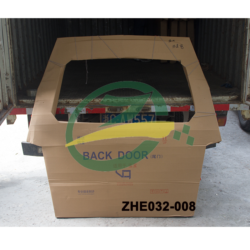 ZHE032-008 BACK DOOR.jpg