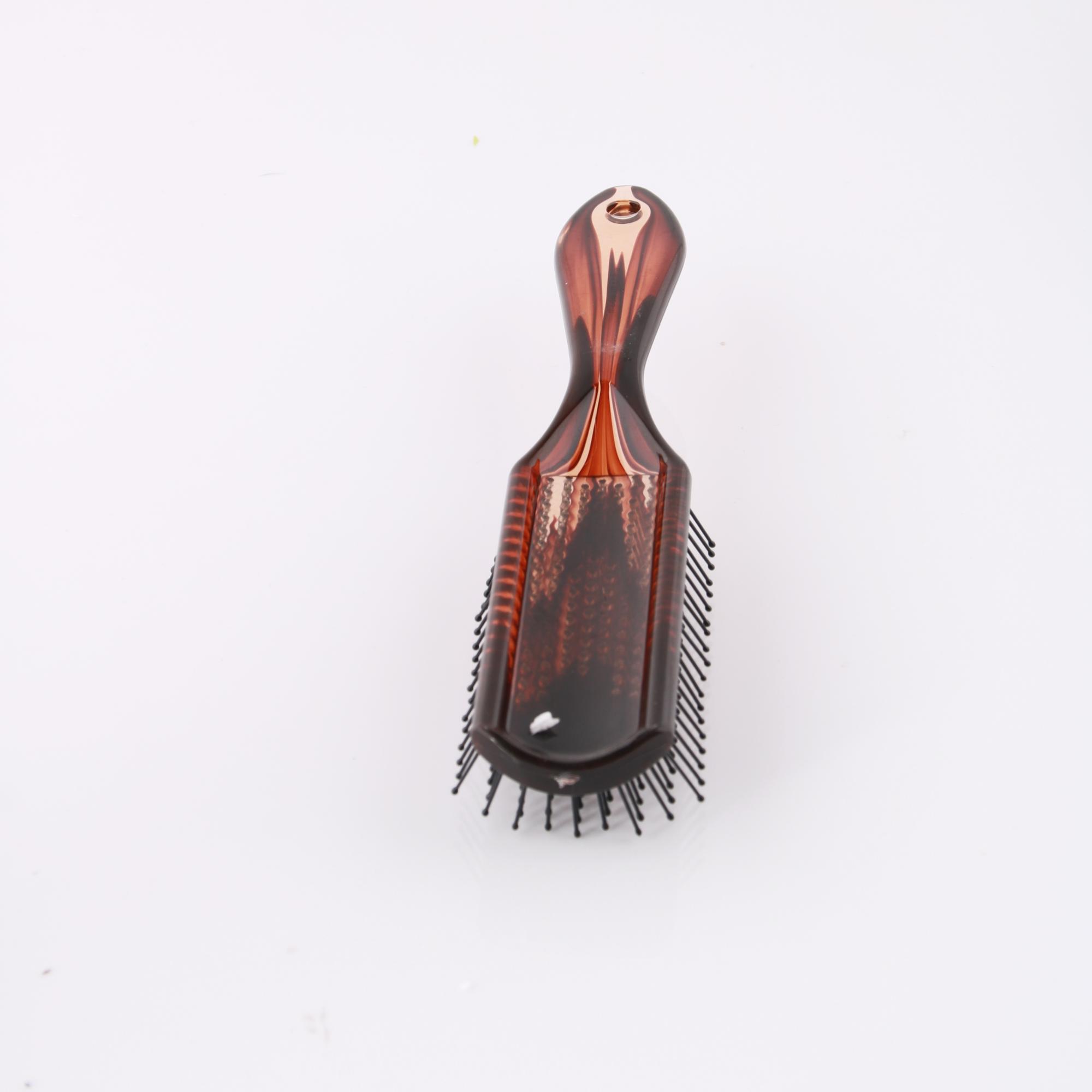 Xinlinda brand unique design oval shape air cushion personalized hair brush set personalized amber massage comb