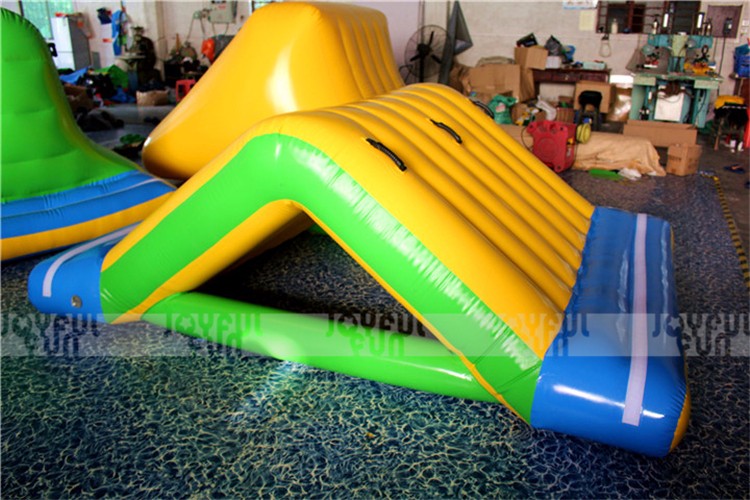Hot selling low price floating inflatable water park entertainment equipment for water park JFSSD07-01-5.JPG