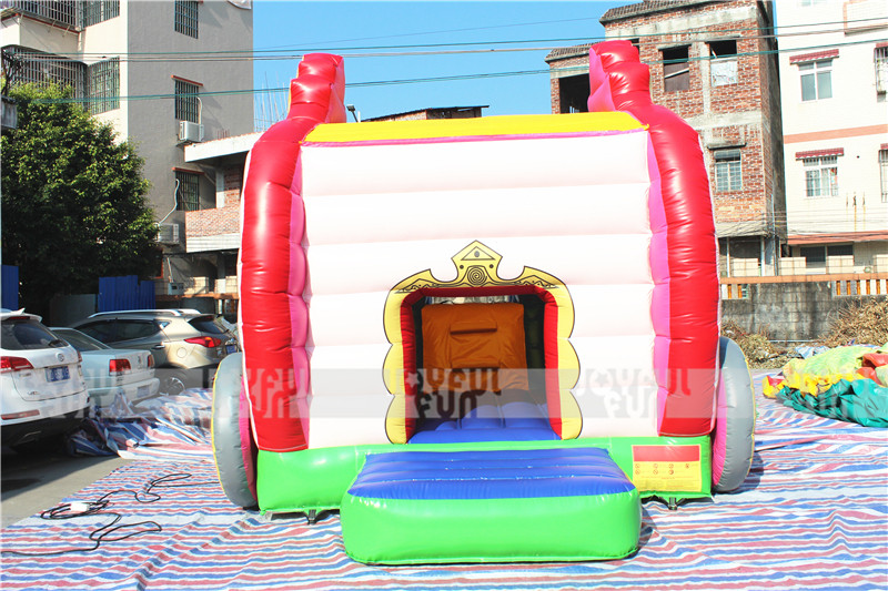Princess carriage inflatable combo jumping bouncy castle with dry slide JFCB-006-7.JPG