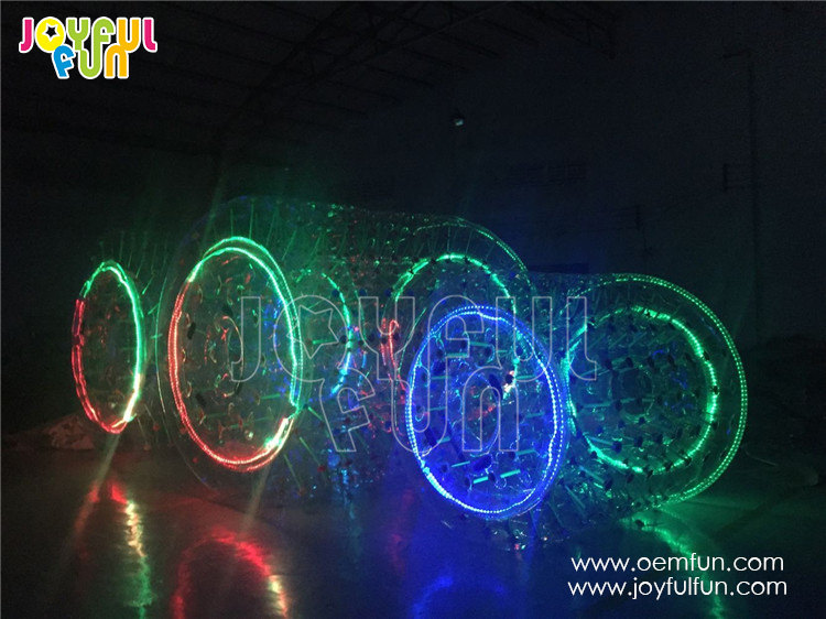 Inflatable Water Roller