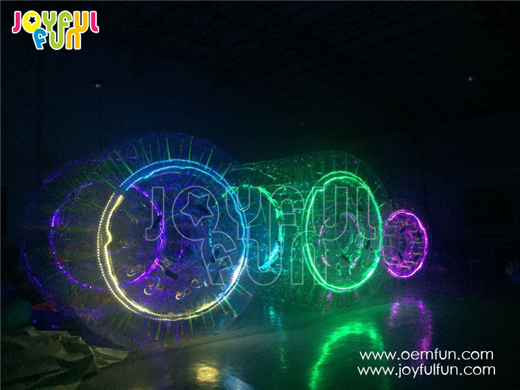 Inflatable Water Roller