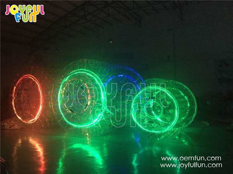Inflatable Water Roller