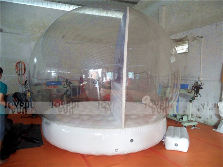 Customized Events and Wedding Decoration Giant Human Size Inflatable Christmas Snow Globe.JPG