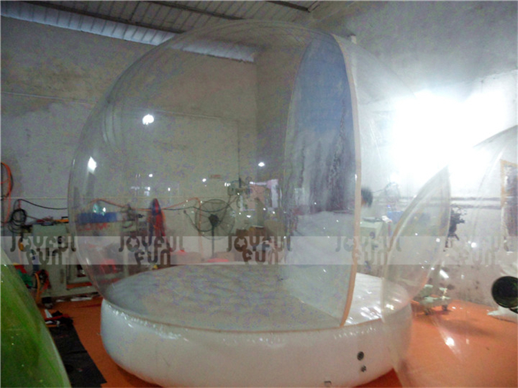 Customized Events and Wedding Decoration Giant Human Size Inflatable Christmas Snow Globe.JPG