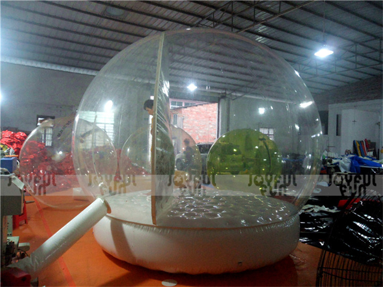 Customized Events and Wedding Decoration Giant Human Size Inflatable Christmas Snow Globe.JPG