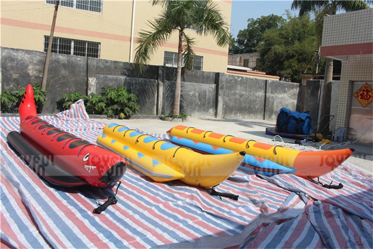 5 Person High Quality Inflatable Water Boat Customized Inflatable Banana Boat for Sale.JPG