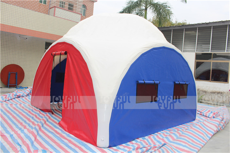 Inflatable Igloo Tent for Rental.JPG