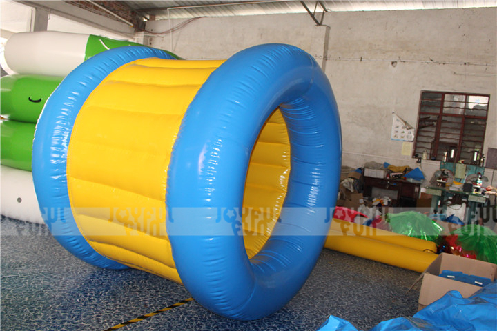 Factory cheap price inflatable roller wheel inflatable funny game for kids and adults water toy JFRL-01-4.JPG